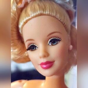 Beautiful Barbie As Marzipan, Out Of Box